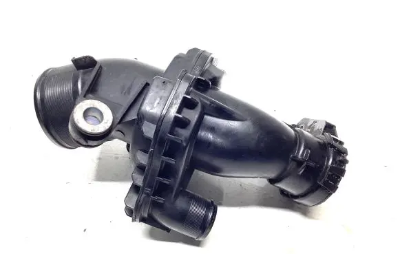 Nissan Qashqai+2 Turbo air intake inlet pipe/hose 165761844R