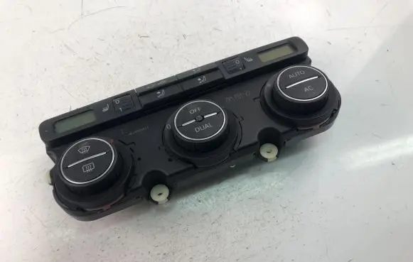 Volkswagen Golf VI Interior fan control switch 1K0907044CG