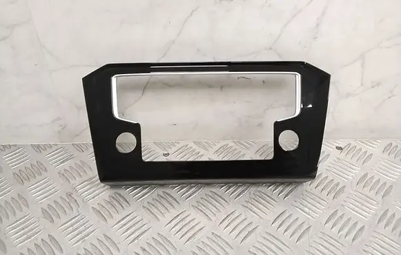 Volkswagen PASSAT B8 Panel trim 3G1858069E