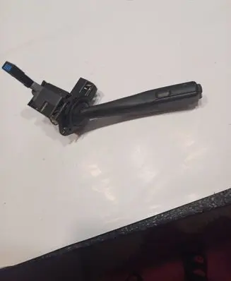 Volkswagen Caddy Wiper control stalk 1K0953519A 01203506 20356652386386