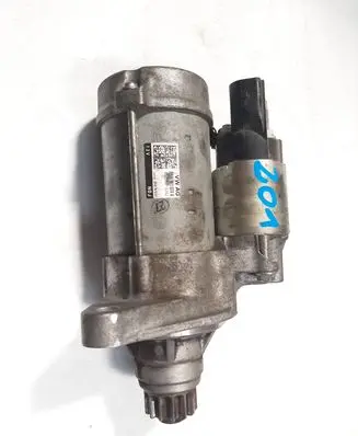 Volkswagen Polo V 6R Starter motor 0AM911024A