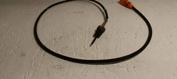 Volkswagen PASSAT B7 Lambda probe sensor 03L906088CM