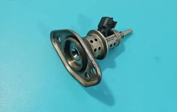 Opel Insignia A Fuel injector 55501991 IMPRK1576143