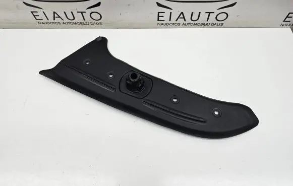 Rear glass trim