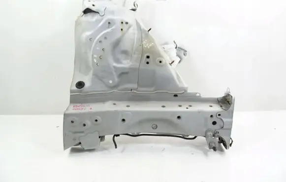Toyota Yaris Front quarter panel 
