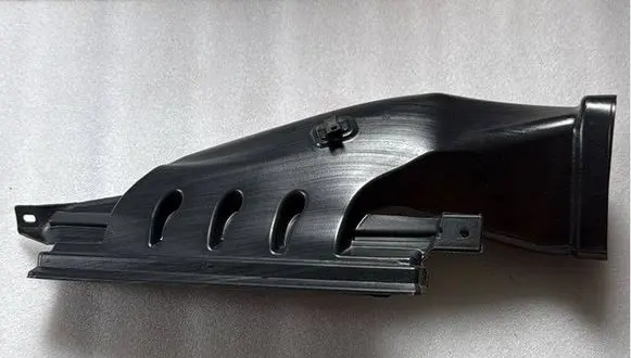 Tesla Model Y Cabin air duct channel 164359200A 1643592
