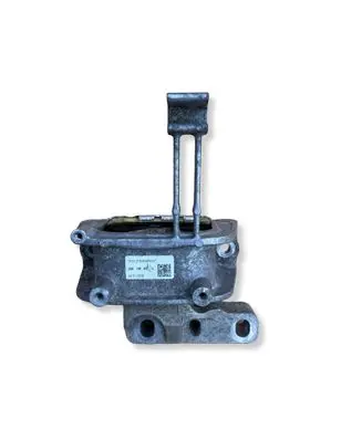 Volkswagen PASSAT B8 Engine mount vacuum valve 3Q0199262J 04012018