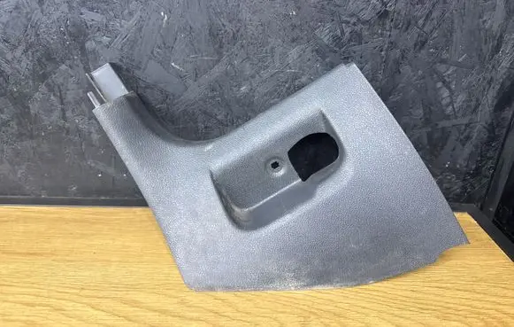 Volkswagen Golf V Foot area side trim 1K1863483A