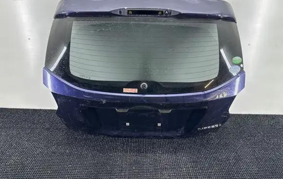 Subaru Legacy Tailgate/trunk/boot lid