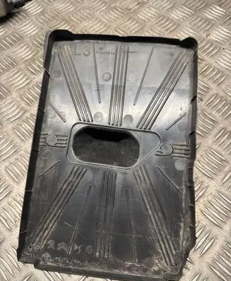 Opel Grandland X Battery tray 9817230480