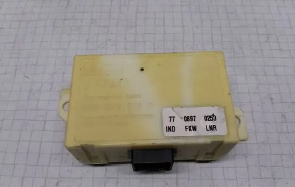 Audi A4 S4 B5 8D Immobilizer control unit/module 4A0953234F 7708970253 G750491E