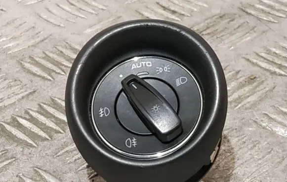 Porsche Cayenne (92A) Light switch 7P5857290A