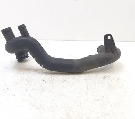 Mercedes-Benz B W245 Engine coolant pipe/hose A6402001352