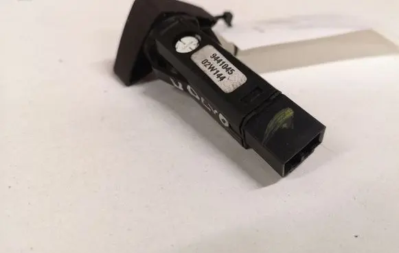 Volvo S60 Hazard light switch 9441045 02W144