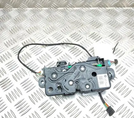 BMW 5 G30 G31 G38 Tailgate/trunk/boot lock/catch/latch 7357112