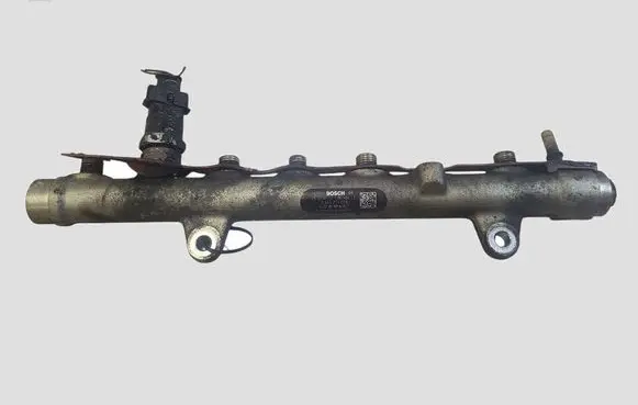 Renault Scenic II - Grand scenic II Fuel main line pipe 0445214078 8200396999