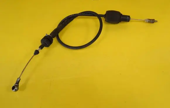 Opel Vectra A Throttle cable 90324077 90324077WE