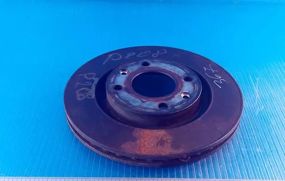 Peugeot 208 Front brake disc