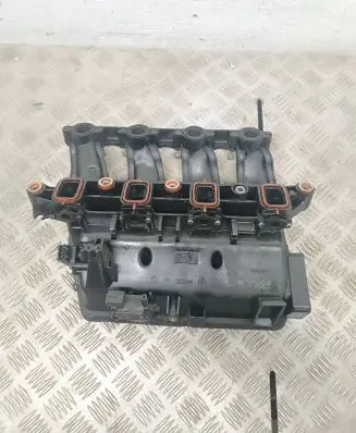 BMW 5 E60 E61 Intake manifold 7787318 7788194