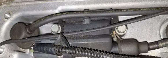 Suzuki Swift I High voltage ignition coil 83e1