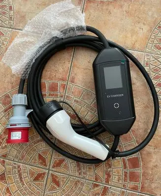 BMW i3 Battery charger (optional) TYPE2