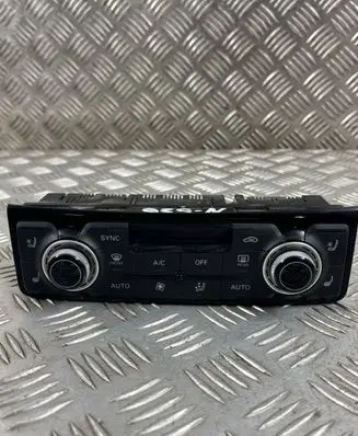 Audi A8 S8 D4 4H Climate control unit 4H0820043L