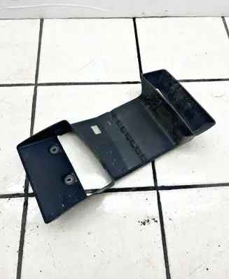 KIA Sportage Intercooler air channel guide 282772B800