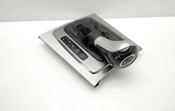 Mercedes-Benz C W204 Gear lever shifter trim leather/knob A2042672310 A2042673388 A2042670190