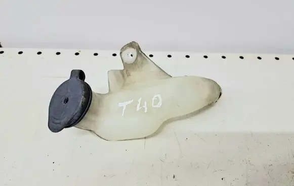 Volvo V50 Window washer liquid tank fill tube 
