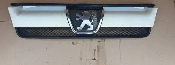 Peugeot Boxer Manufacturer badge logo/emblem 1304703070
