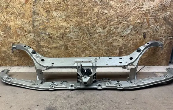 Ford Focus Radiator support slam panel bracket 5S438C051AA VRX0911 44ZG62103