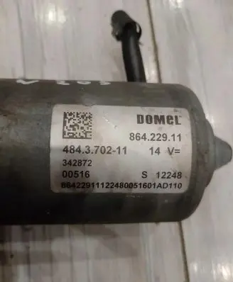Mercedes-Benz C W205 Vacuum pump 484370211