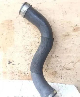 Audi A6 S6 C6 4F Intercooler hose/pipe 4F0145737D