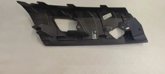 Audi Q5 SQ5 Front bumper mounting bracket 80A807095