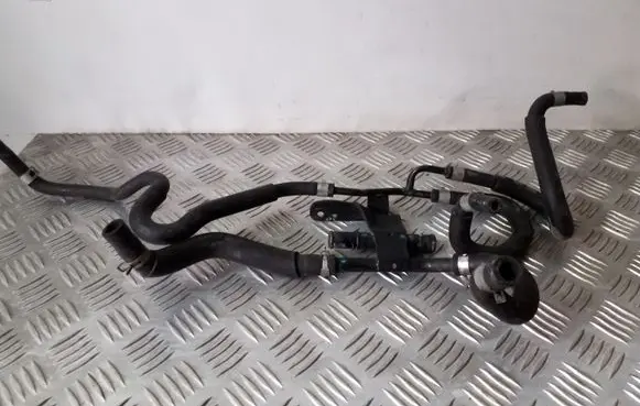 Infiniti EX Engine coolant pipe/hose
