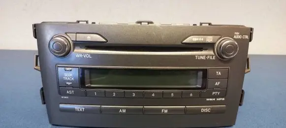 Toyota Auris 150 Radio/CD/DVD/GPS head unit 8612002520 1220008900B101