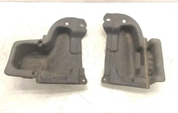 Trunk/boot lower side trim panel