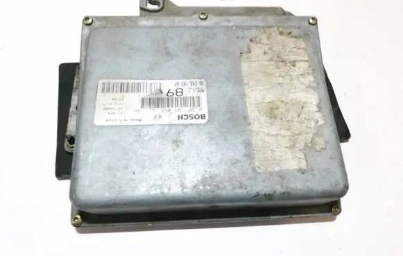 Peugeot 406 Engine control unit/module 0261204063
