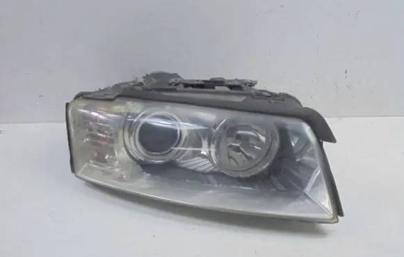 Audi A8 S8 D3 4E Headlight/headlamp 4E0907813