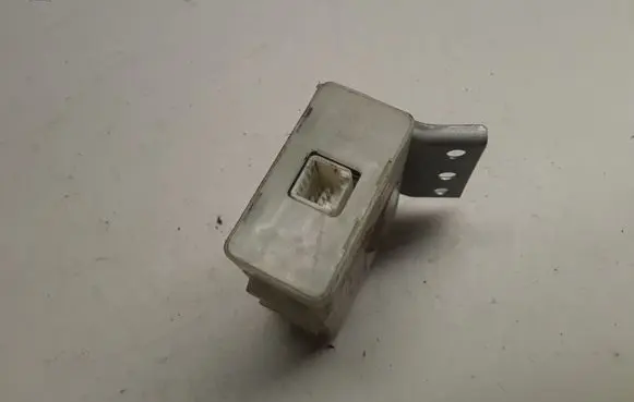 Subaru Tribeca Door central lock control unit/module 10R020727 88035XA010