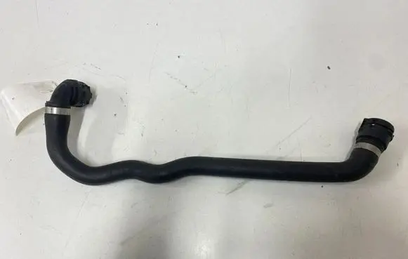 BMW 1 E81 E87 Engine coolant pipe/hose 7127796871 1437865