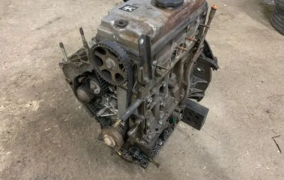 Peugeot 206 Engine 9431402021 331340663