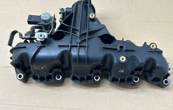 Volkswagen Caddy Intake manifold 03L129711AN PA66GF35