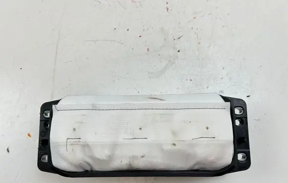 Passenger airbag