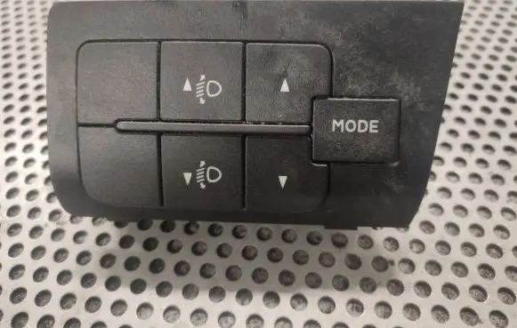 Fiat Ducato Headlight level height control switch 7355331110