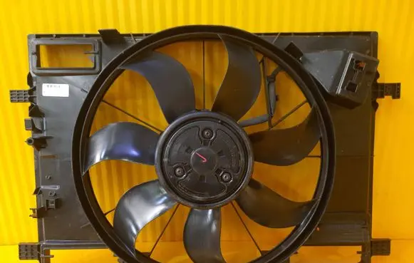 Mercedes-Benz EQE v295 Fan set A0999065602