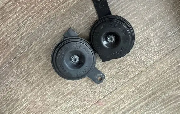Toyota bZ4X Horn signal 8651048070 8652047010