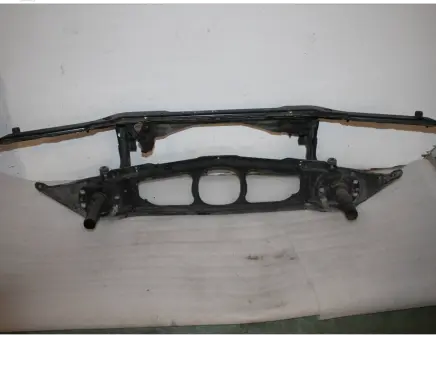 BMW 3 E46 Radiator support slam panel 8211467