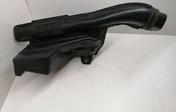 Toyota Auris E180 Intake resonator 177500T010
