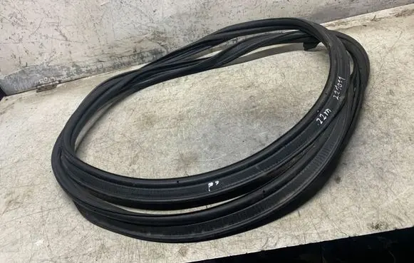 Peugeot 308 Trunk rubber seal (body) 